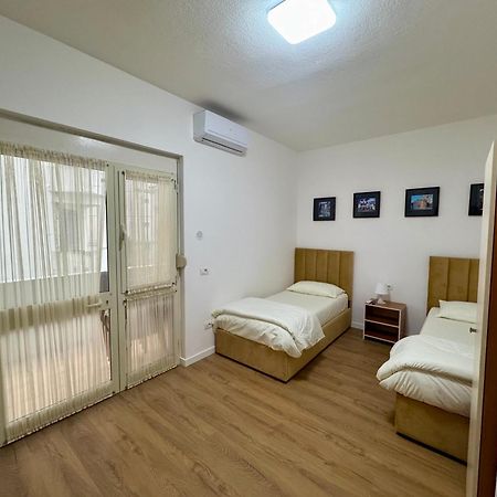Vivo Apartment Durrës Esterno foto