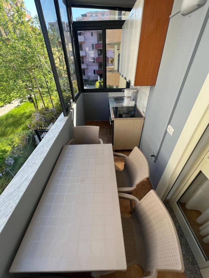 Vivo Apartment Durrës Esterno foto