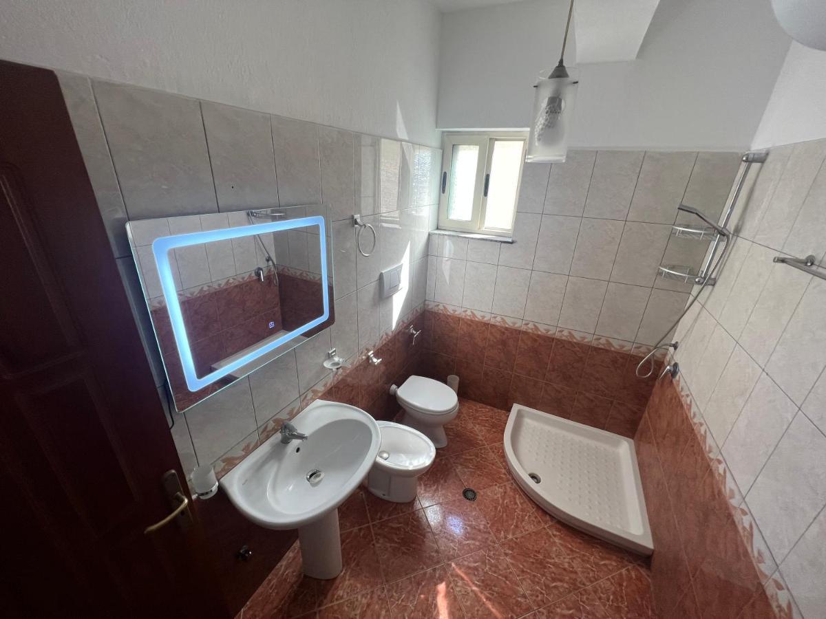 Vivo Apartment Durrës Esterno foto